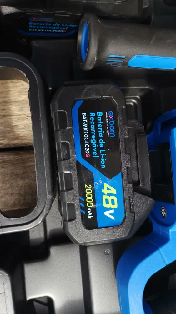 foto de Furadeira Martelete Perfurador Impacto Brushless Bateria Sds Plus Concreto Aço Madeira 2 Baterias