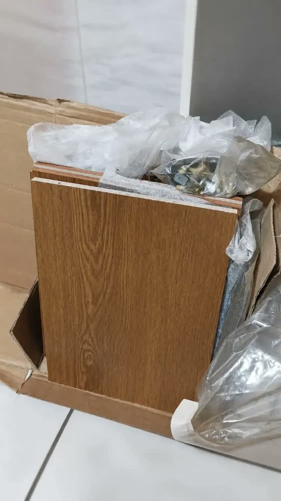 foto de Mesa de Cabeceira 3 Gavetas com Nicho Criado Mudo Luver Moveis - Freijó