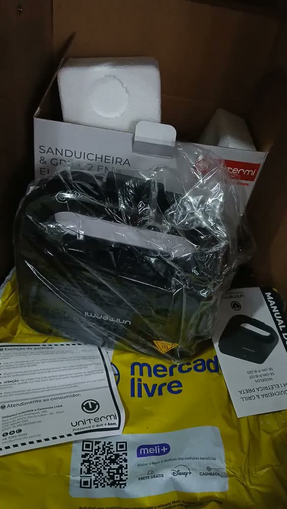foto de Sanduicheira 2 em 1 Elétrica Grill Antiaderente 750W