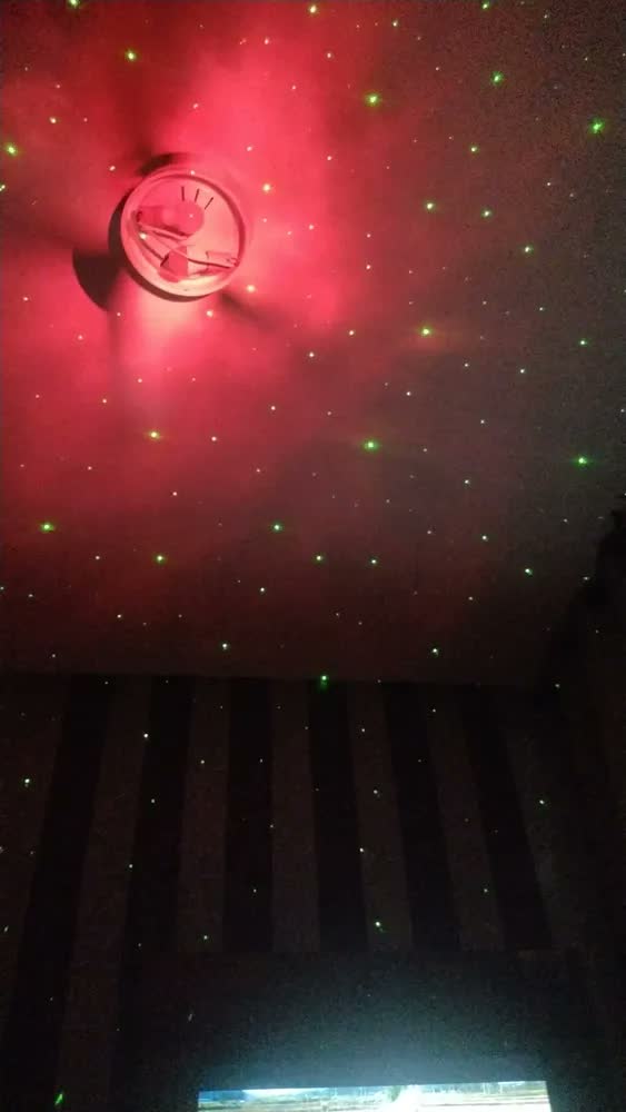 foto de Luminária Astronauta Led Nebulosa Projetor Galáxia Estrelas Abajur Quarto Infantil Luz Noturna Teto Parede Controle Remoto 360° Decoração Espacial Pequeno Commlite