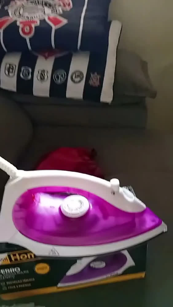 foto de Ferro de Passar Roupa A Vapor 1200W SH8054 Roxo - Seven Home