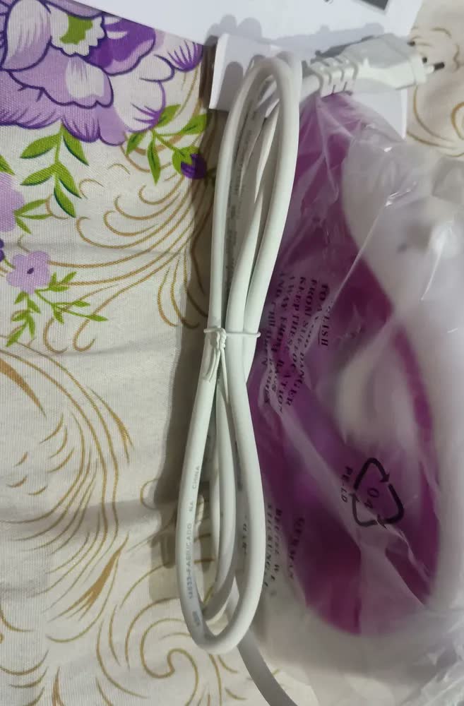 foto de Ferro de Passar Roupa A Vapor 1200W SH8054 Roxo - Seven Home